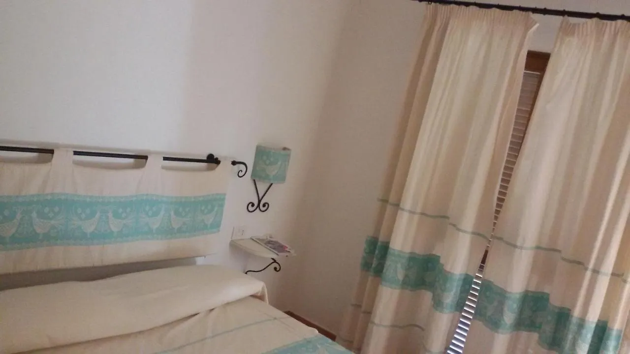 Villa Marina Mirice Vignola Mare 0*,  Italy