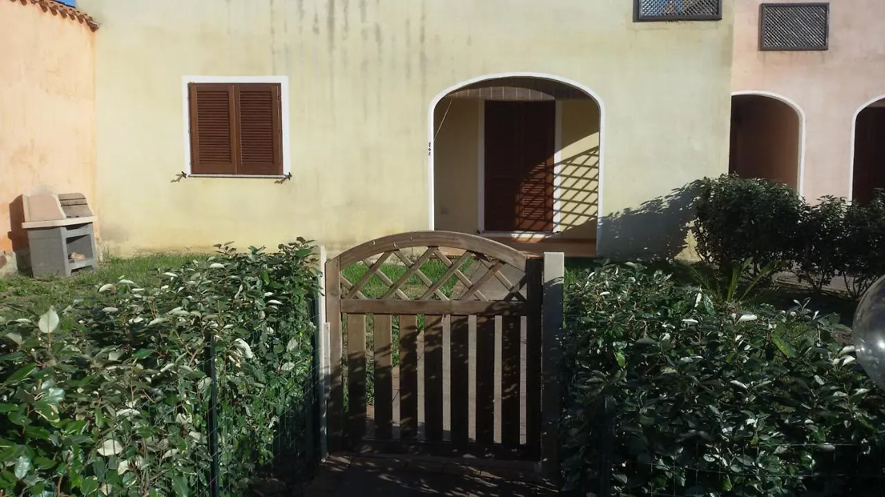 Villa Marina Mirice Vignola Mare 0*,  Italy